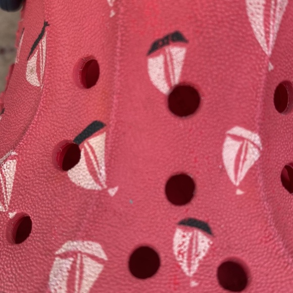 Crocs toddler girl size 9 
Good condition - Picture 7 of 7